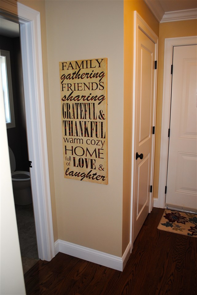 20 Beechwood Road Salem, NH 03079 - Photo 8 of 14 Gallery Image 8