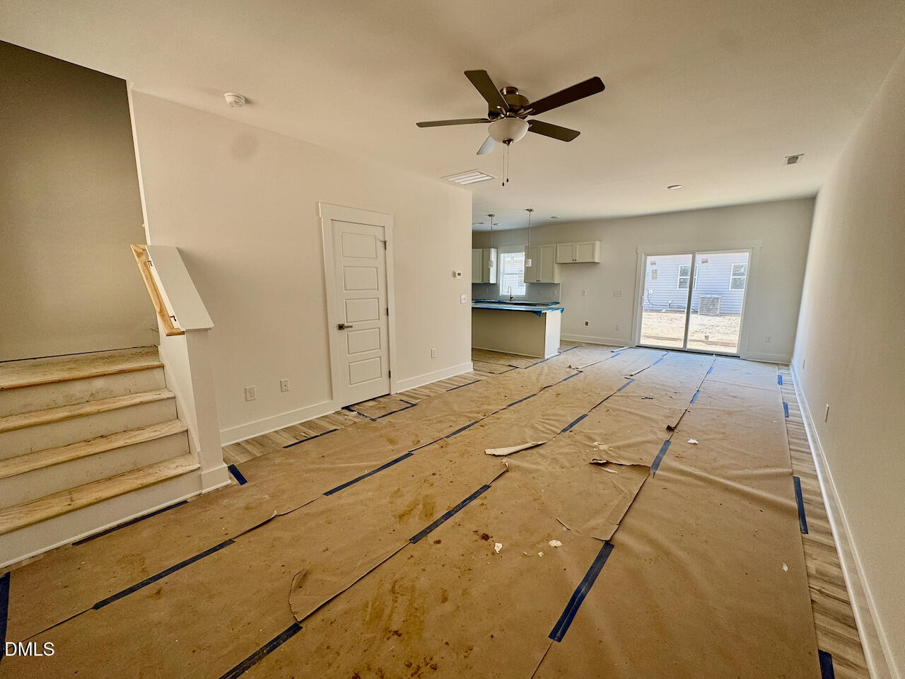 220 George Street Four Oaks, NC 27524 - Photo 3 of 48 Living Room