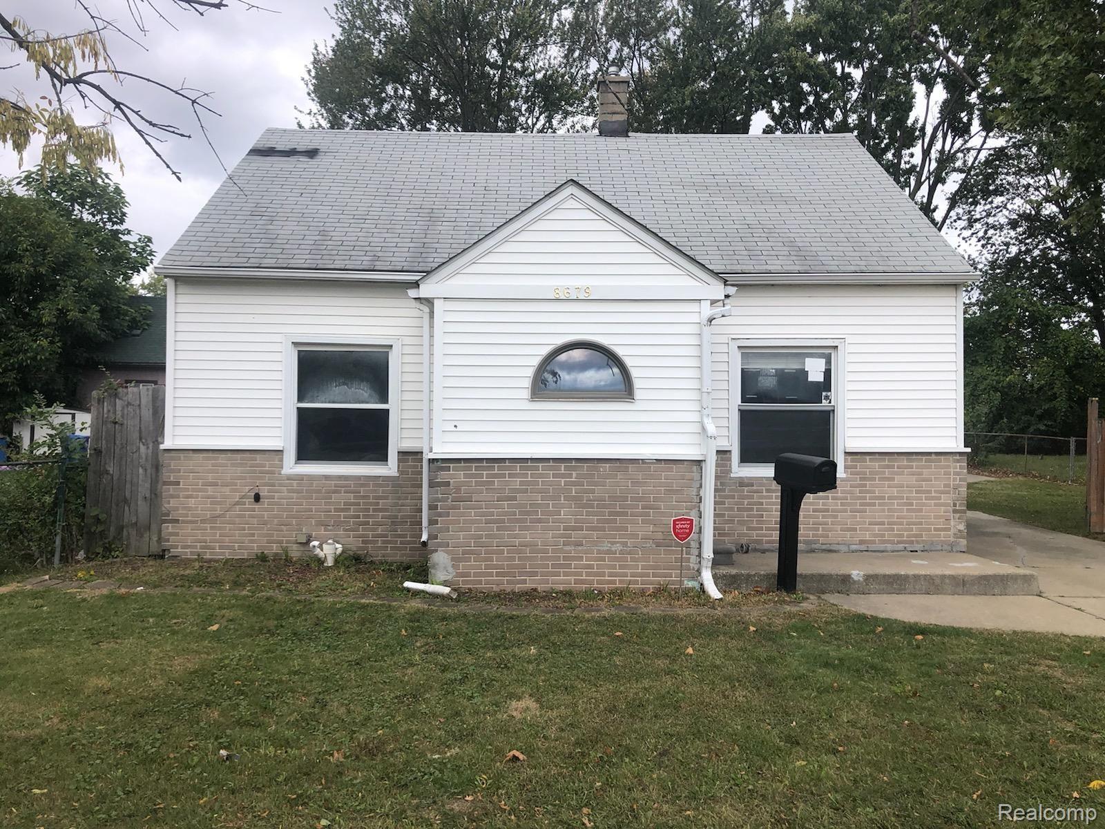 8679 Toepfer Road Warren, MI 48089 - Photo 1 of 14 Gallery Image 1
