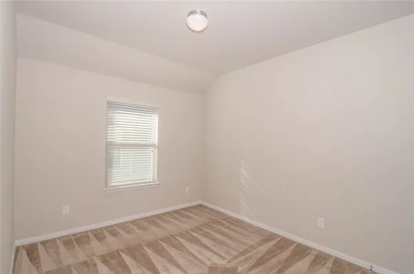 $2,300 | 15607 Granite Mountain Trail, Houston, TX 77049