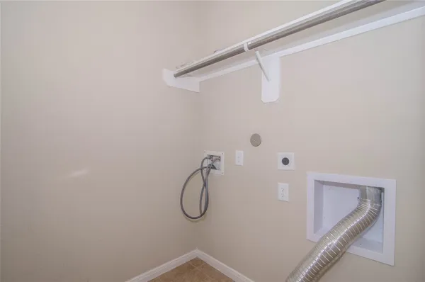 $2,300 | 15607 Granite Mountain Trail, Houston, TX 77049