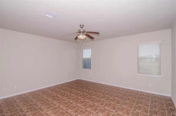 $2,300 | 15607 Granite Mountain Trail, Houston, TX 77049