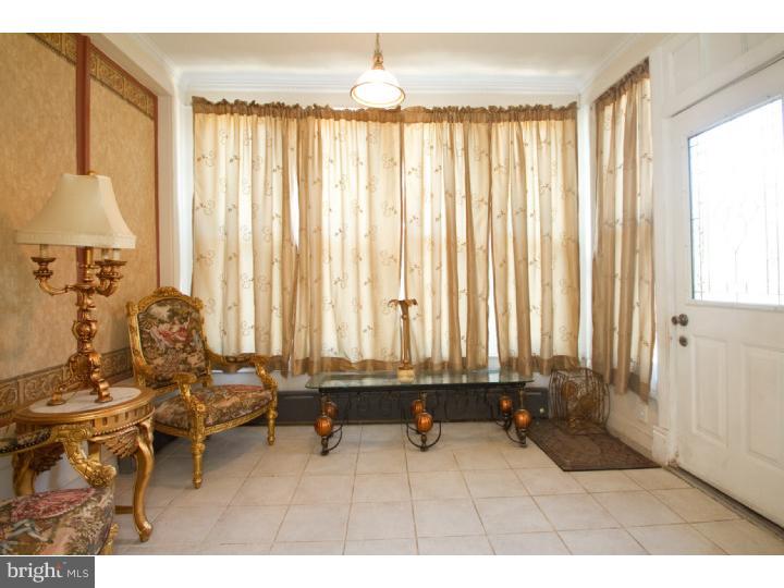 5122 Gainor Road Philadelphia, PA 19131 - Photo 2 of 25 Gallery Image 2