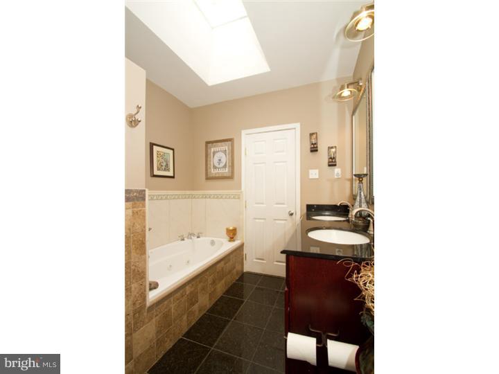 5122 Gainor Road Philadelphia, PA 19131 - Photo 19 of 25 Gallery Image 19
