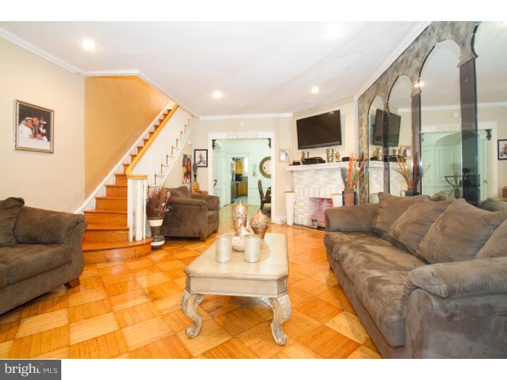 5122 Gainor Road Philadelphia, PA 19131 - Photo 5 of 25 Gallery Image 5