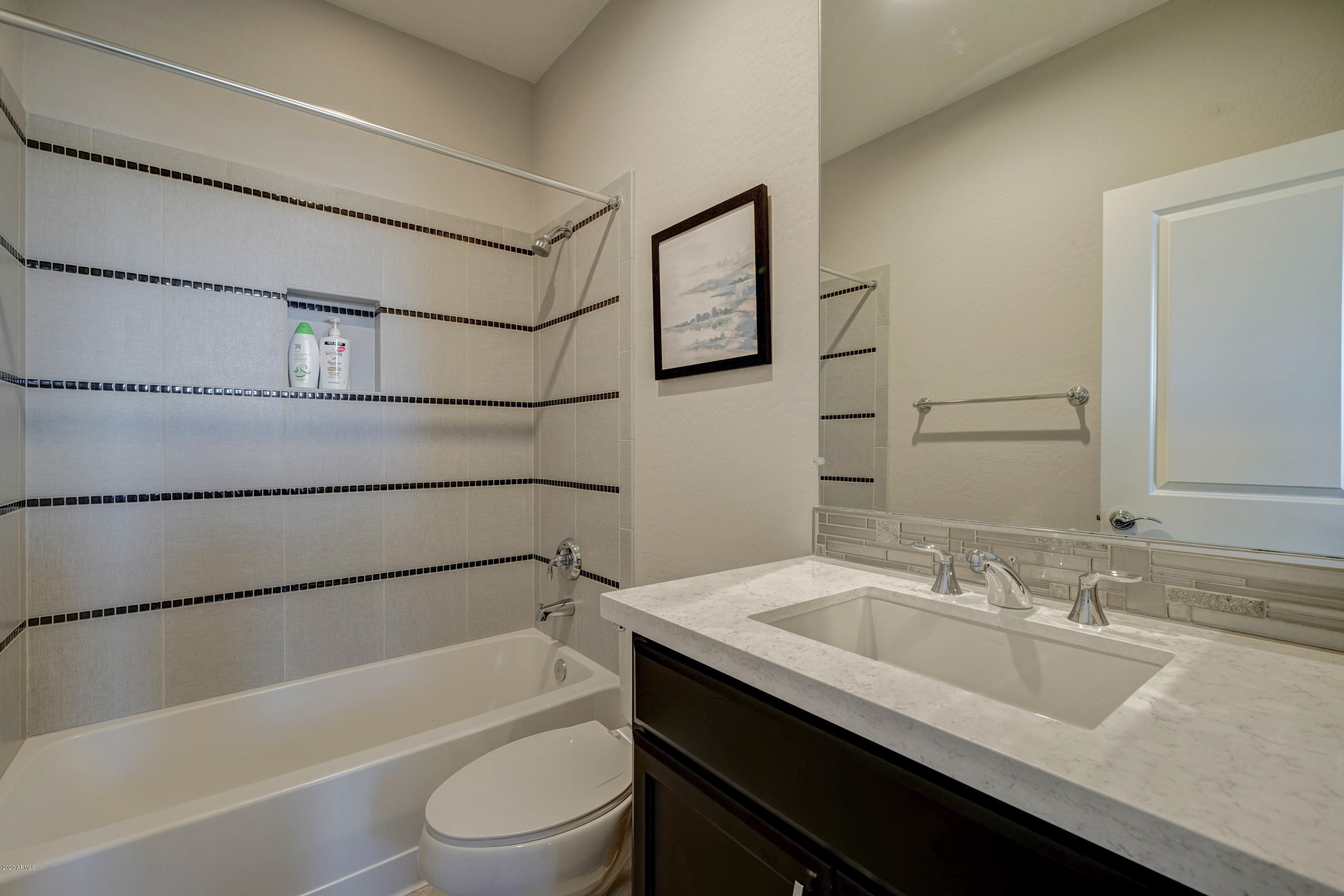 3935 East Rough Rider Road, Unit 1267 Phoenix, AZ 85050 - Photo 17 of 34 Second Mstr Bath