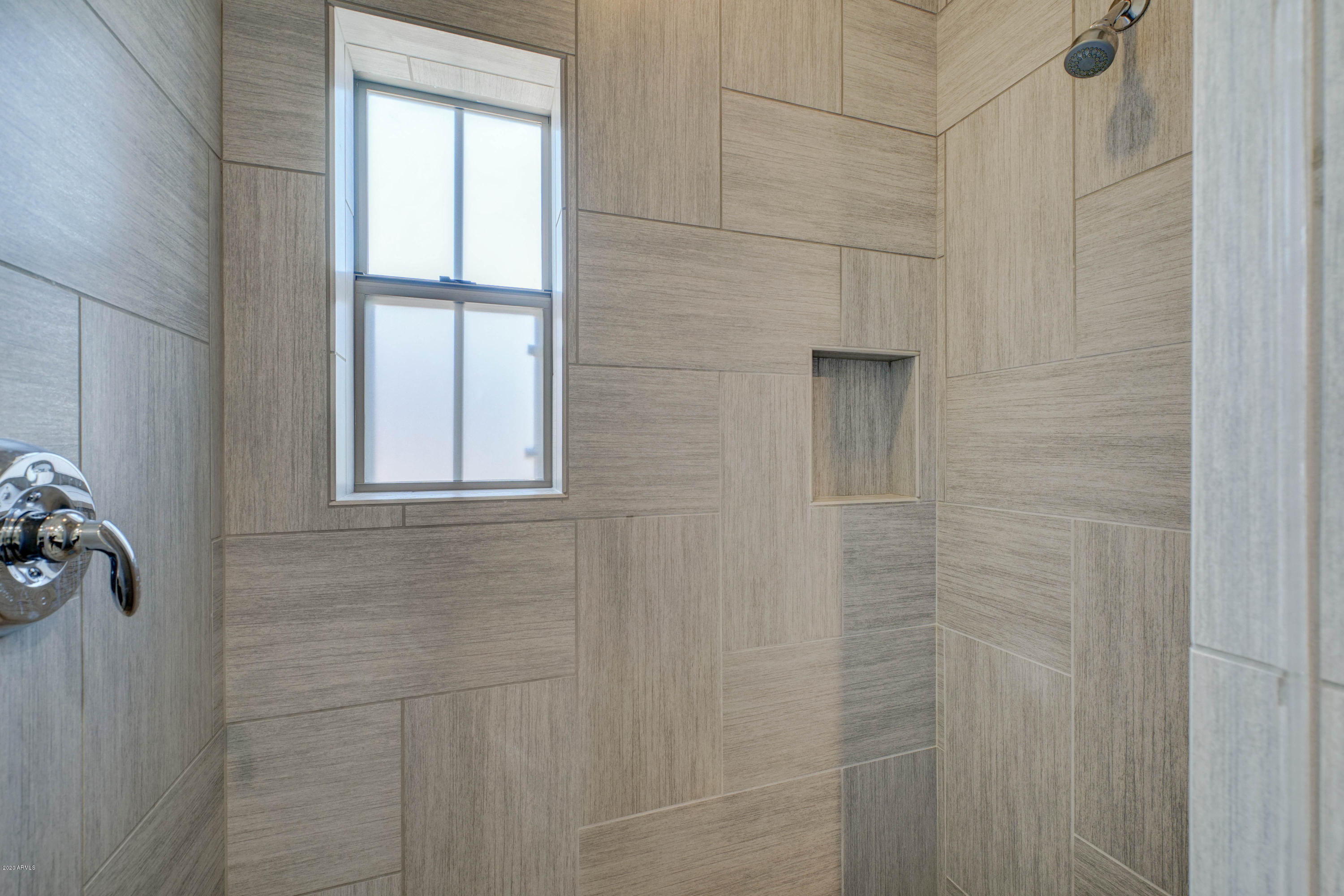 3935 East Rough Rider Road, Unit 1267 Phoenix, AZ 85050 - Photo 21 of 34 Master Bath