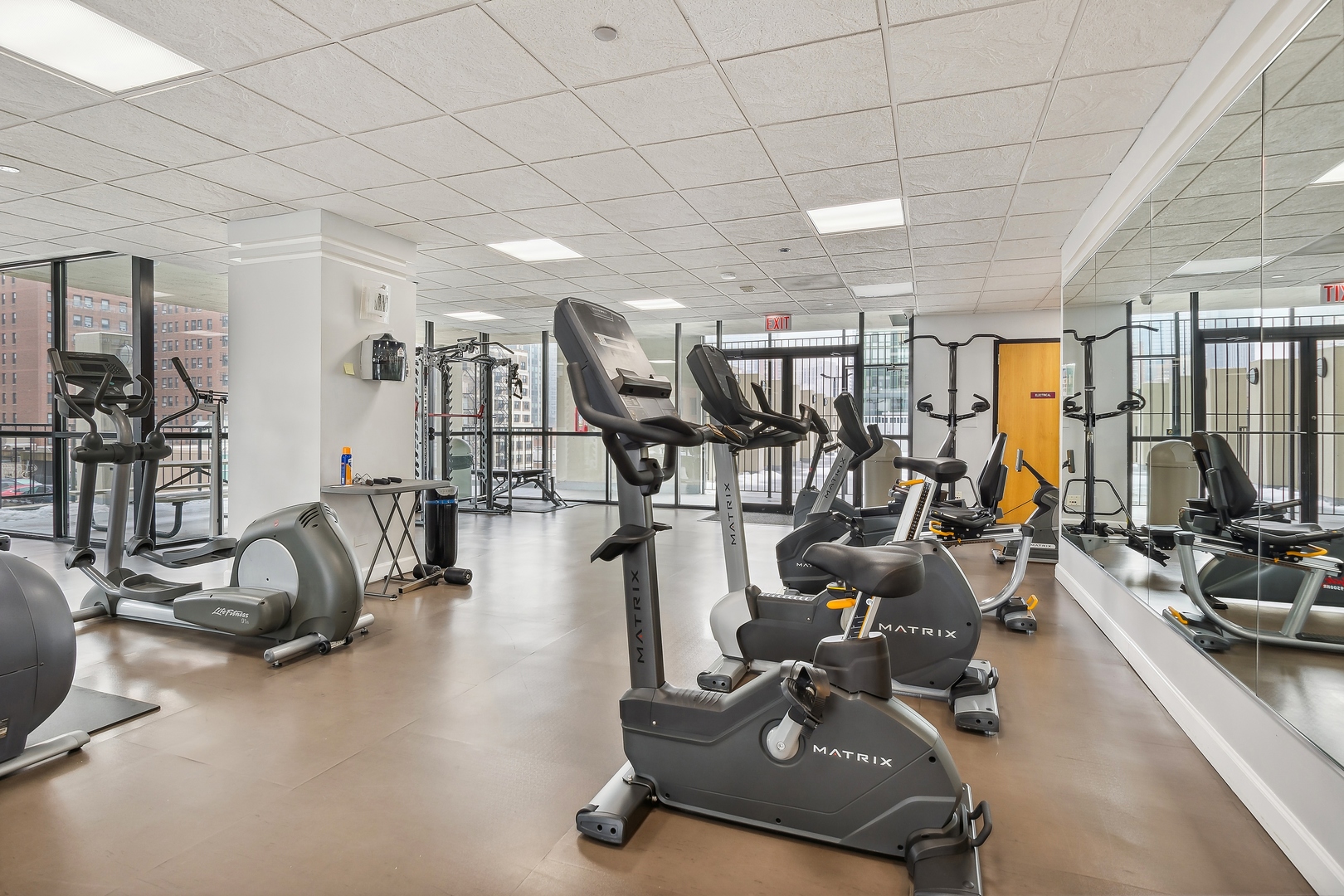 1122 North Clark Street, Unit 904 Chicago, IL 60610 - Photo 14 of 15