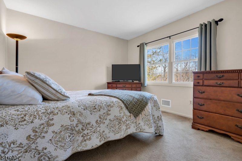 200 Zion Road Hillsborough, NJ 08844 - Photo 14 of 34