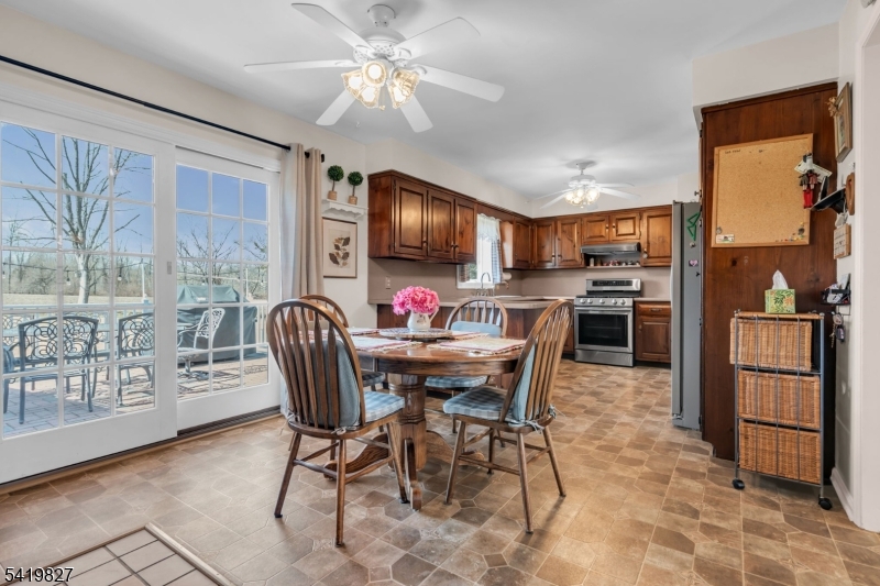 200 Zion Road Hillsborough, NJ 08844 - Photo 4 of 34