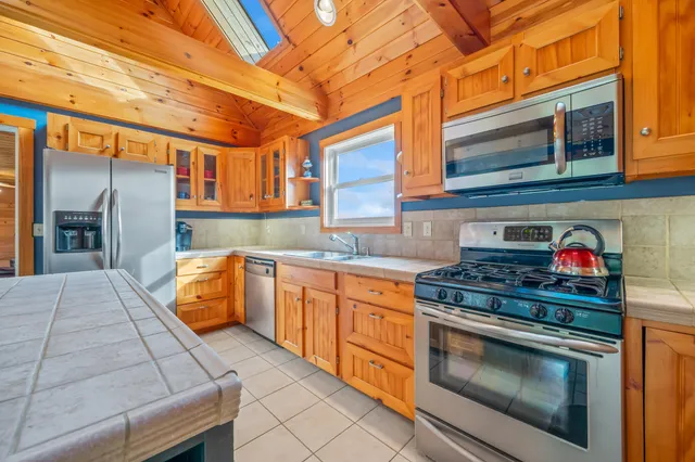 $648,000 | 577 Loon Lake Road, Rangeley, ME 04970