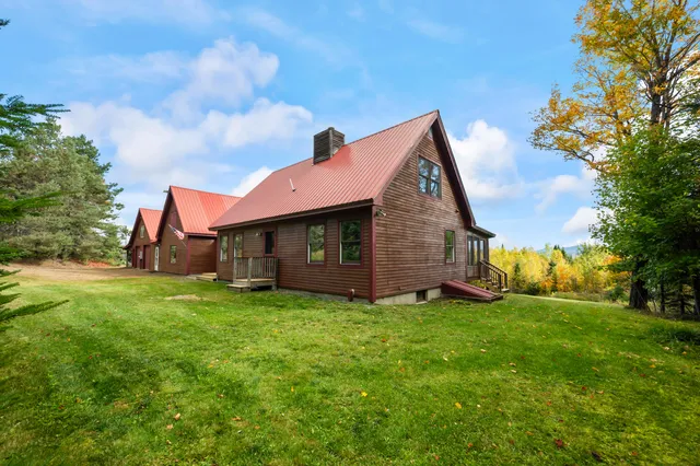 $648,000 | 577 Loon Lake Road, Rangeley, ME 04970