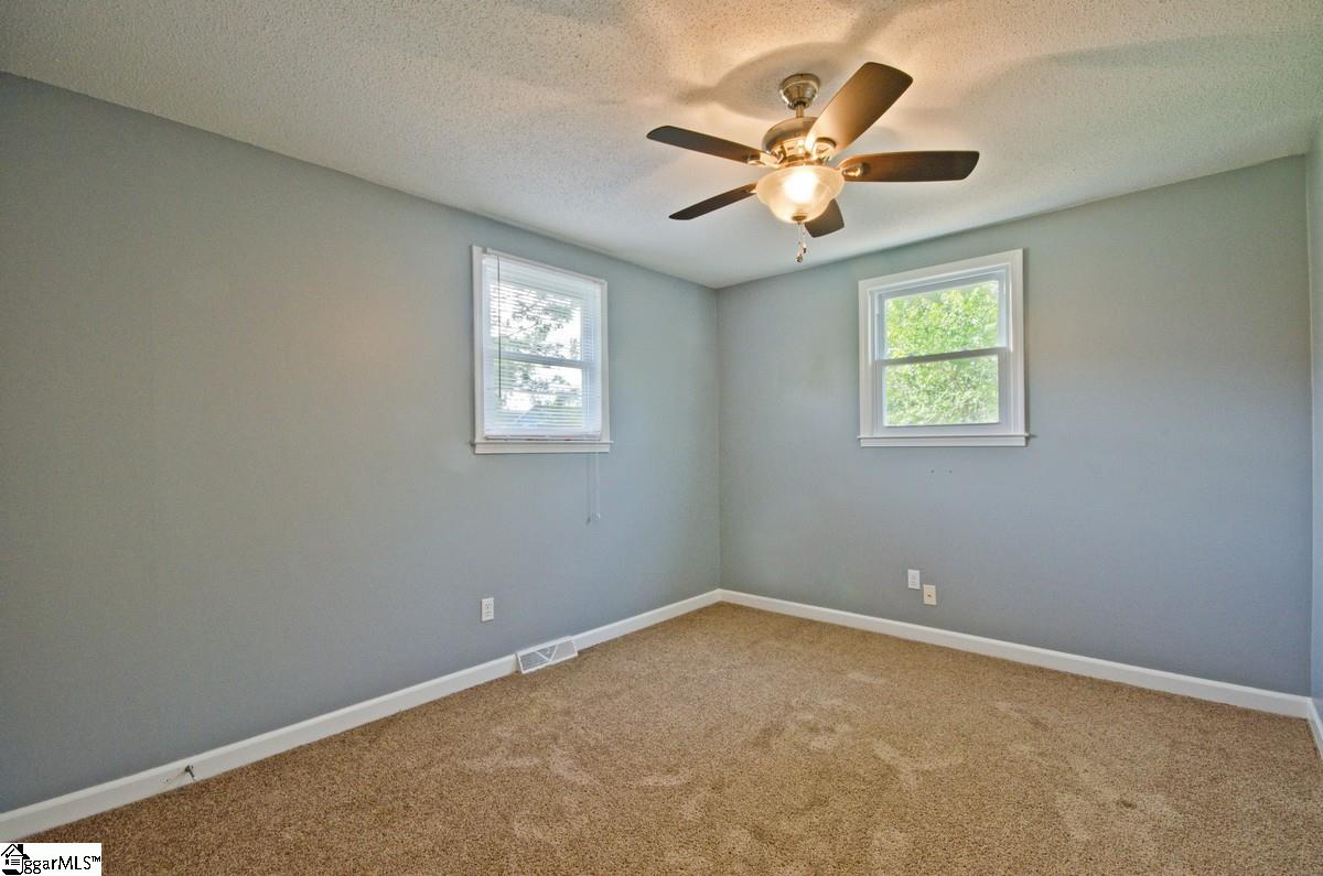 628 Jonesville Road Simpsonville, SC 29681 - Photo 12 of 24 Gallery Image 12