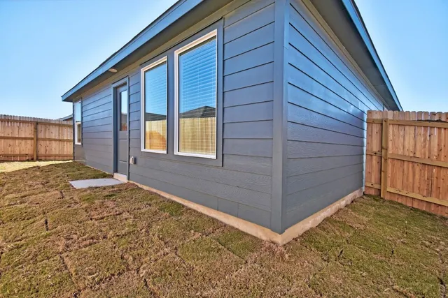 $1,500 | 2413 Legends Creek, New Braunfels, TX 78130