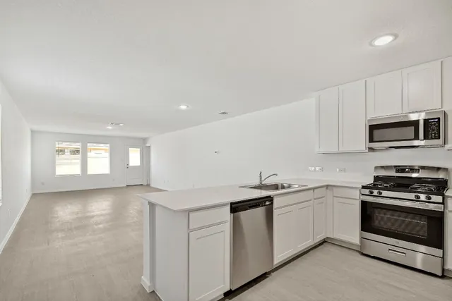 $1,500 | 2413 Legends Creek, New Braunfels, TX 78130