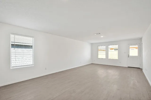 $1,500 | 2413 Legends Creek, New Braunfels, TX 78130