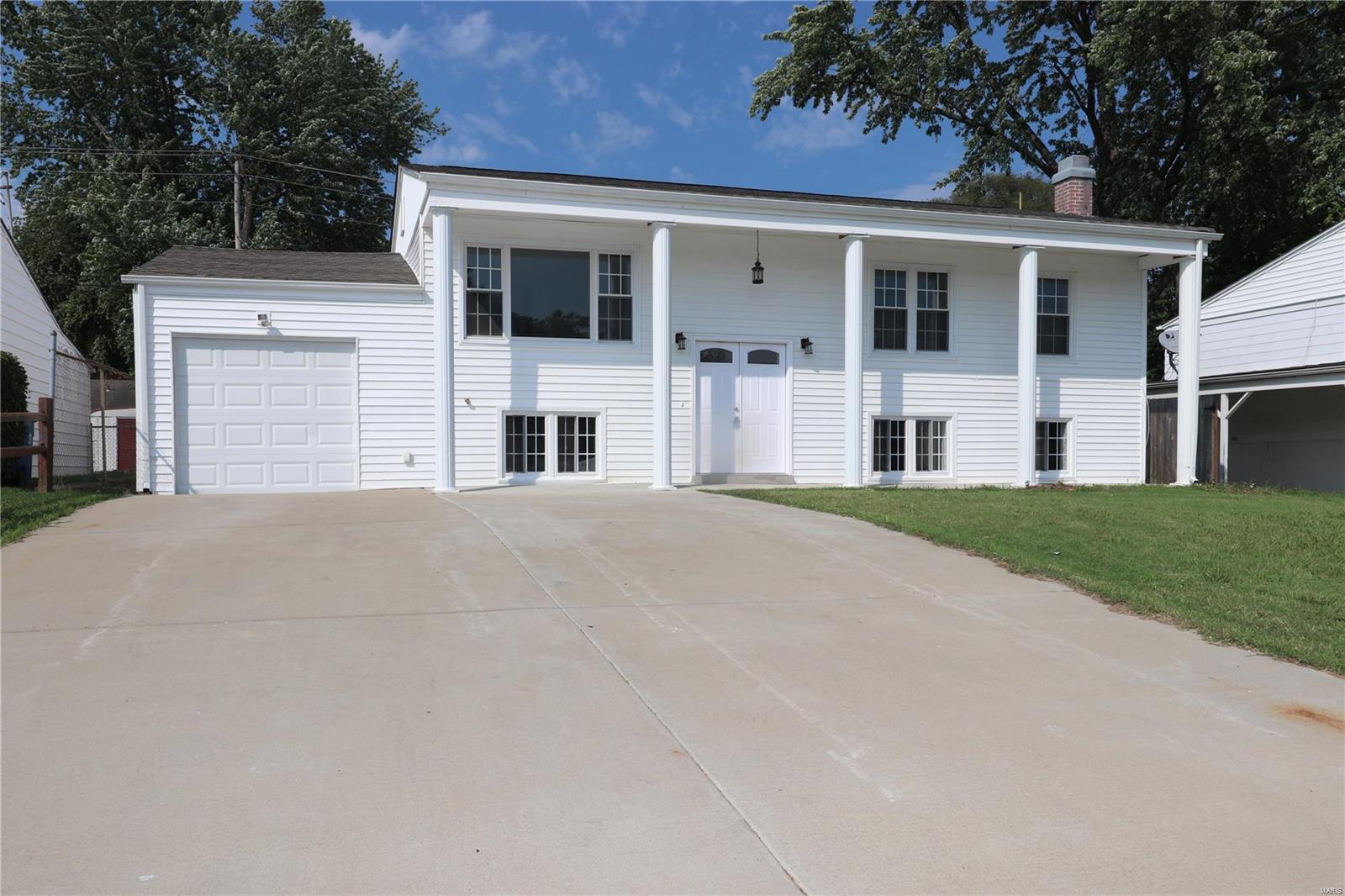7352 Mexico Road St. Peters, MO 63376 - Photo 1 of 22