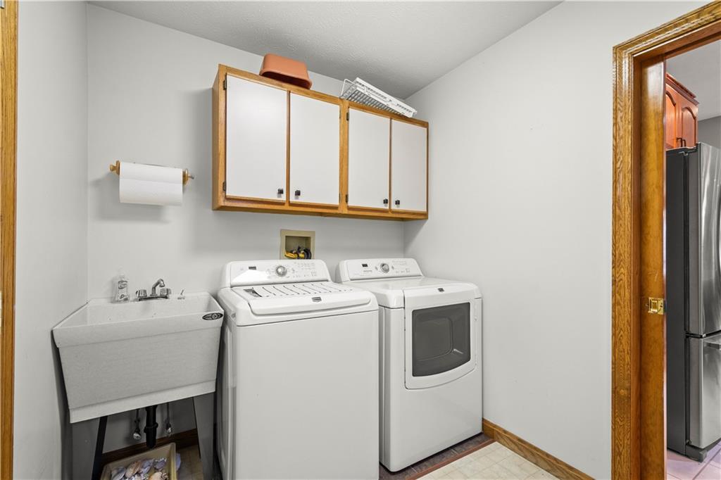 216 Seminole Trail Butler, PA 16001 - Photo 14 of 41 Gallery Image 14