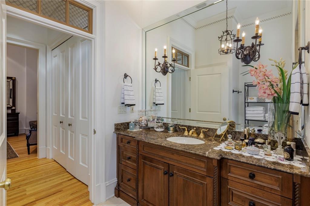 2500 Peachtree Road, Unit 103S Atlanta, GA 30305 - Photo 14 of 32 Gallery Image 14
