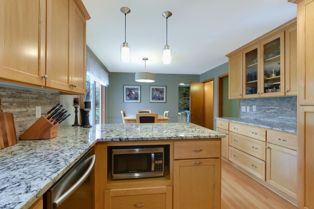 6525 Gleason Road Edina, MN 55439 - Photo 16 of 43