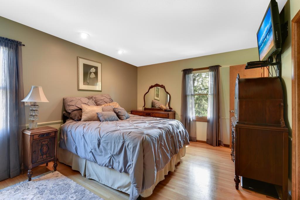 6525 Gleason Road Edina, MN 55439 - Photo 24 of 43