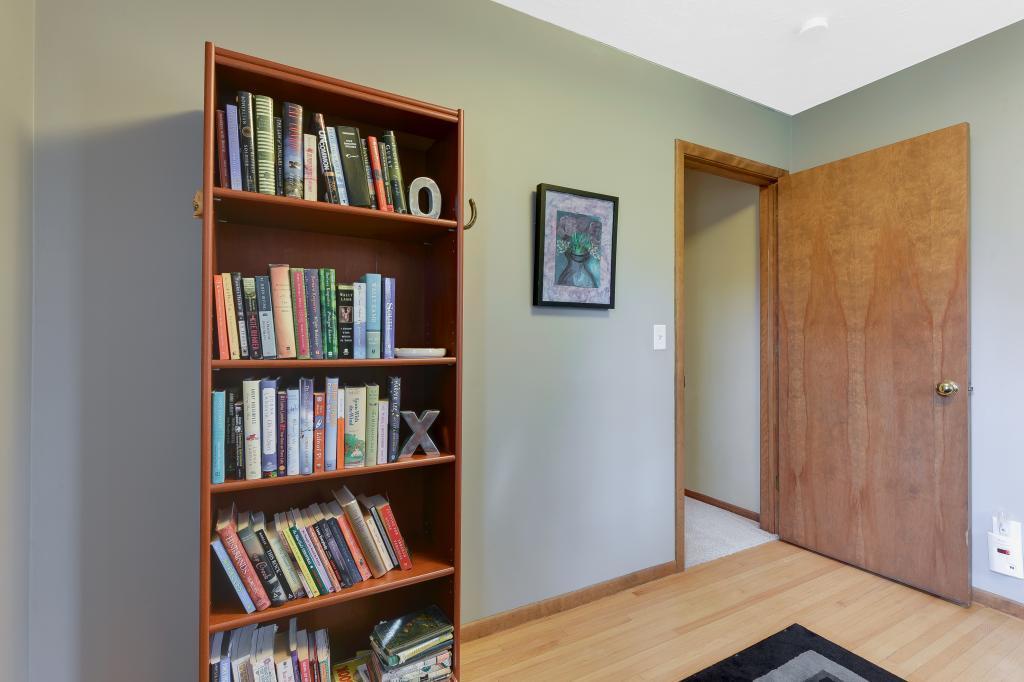 6525 Gleason Road Edina, MN 55439 - Photo 34 of 43