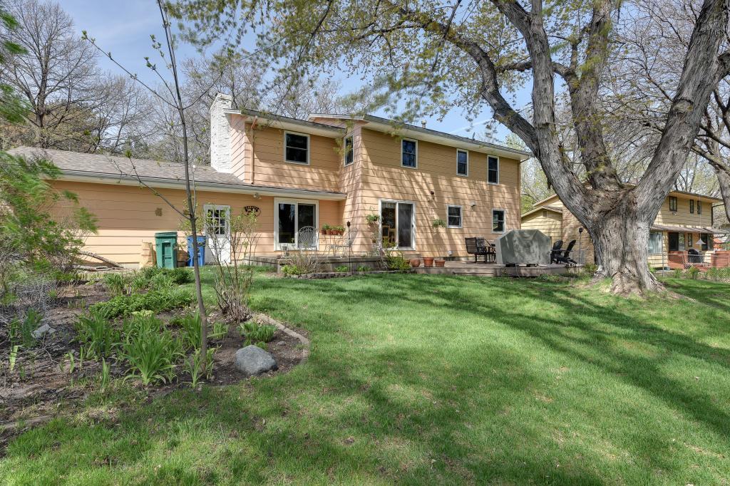 6525 Gleason Road Edina, MN 55439 - Photo 6 of 43