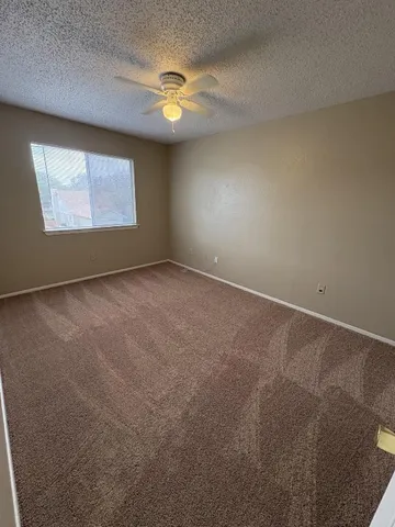 $950 | 9609 Bear Paw Trail, Unit A, Del Valle, TX 78617