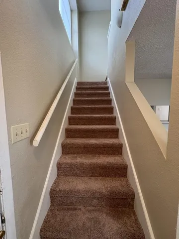 $950 | 9609 Bear Paw Trail, Unit A, Del Valle, TX 78617