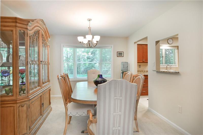 67 Forest Grove Road Coraopolis, PA 15108 - Photo 6 of 22 Dining Room
