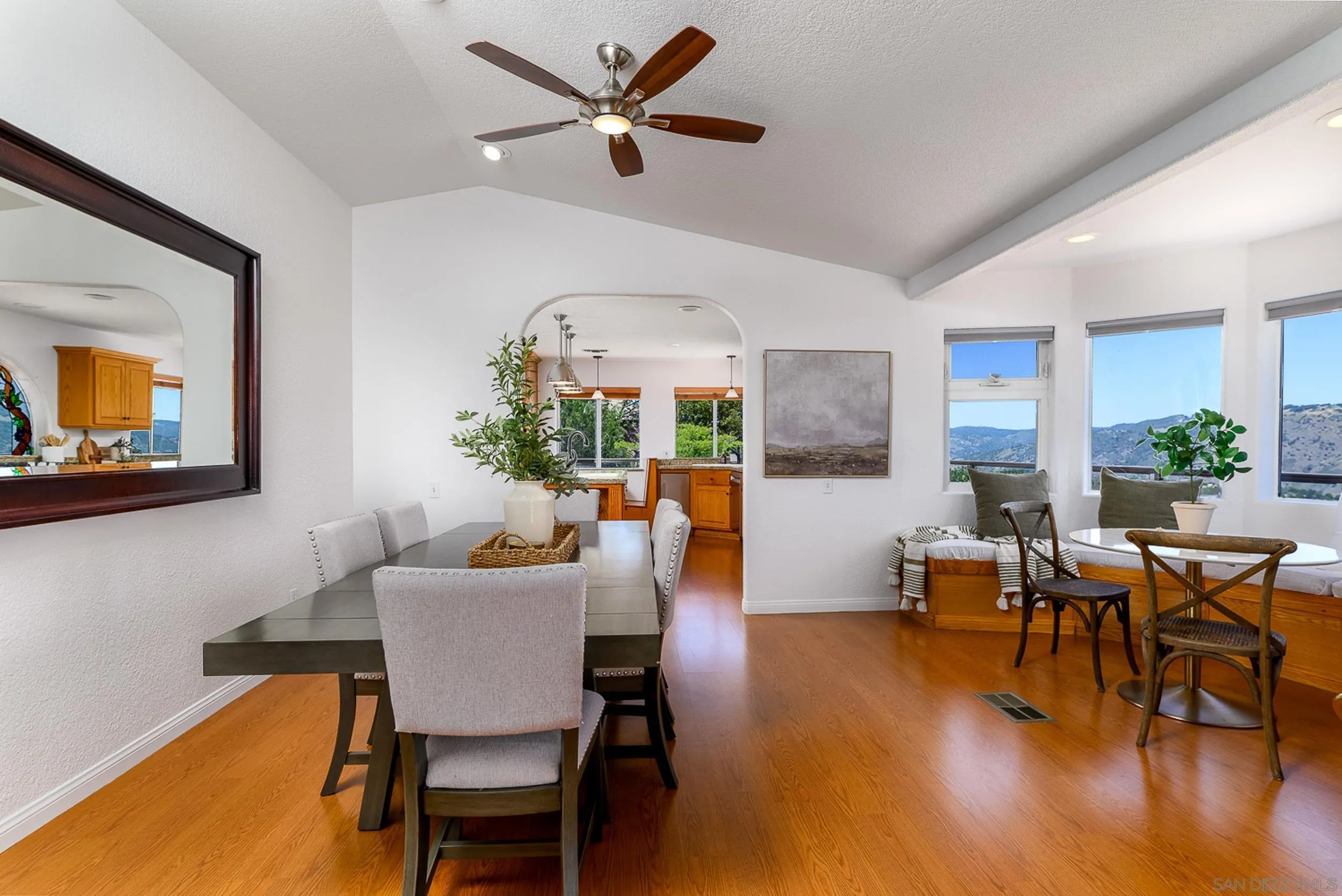 1577 Oak Land Road Julian, CA 92036 - Photo 16 of 73 Large Dining Room for ALL THE FAMILY