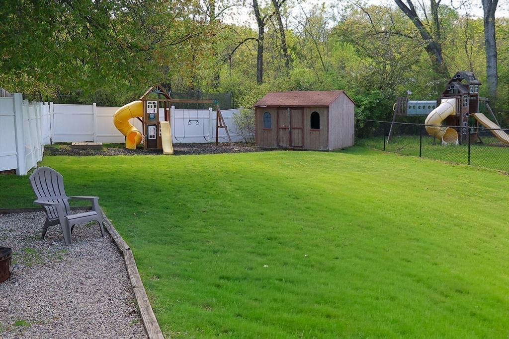 199 Bemis Road Holyoke, MA 01040 - Photo 24 of 30