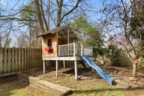 $1,250,000 | 3611 Rainbow Place, Nashville, TN 37204