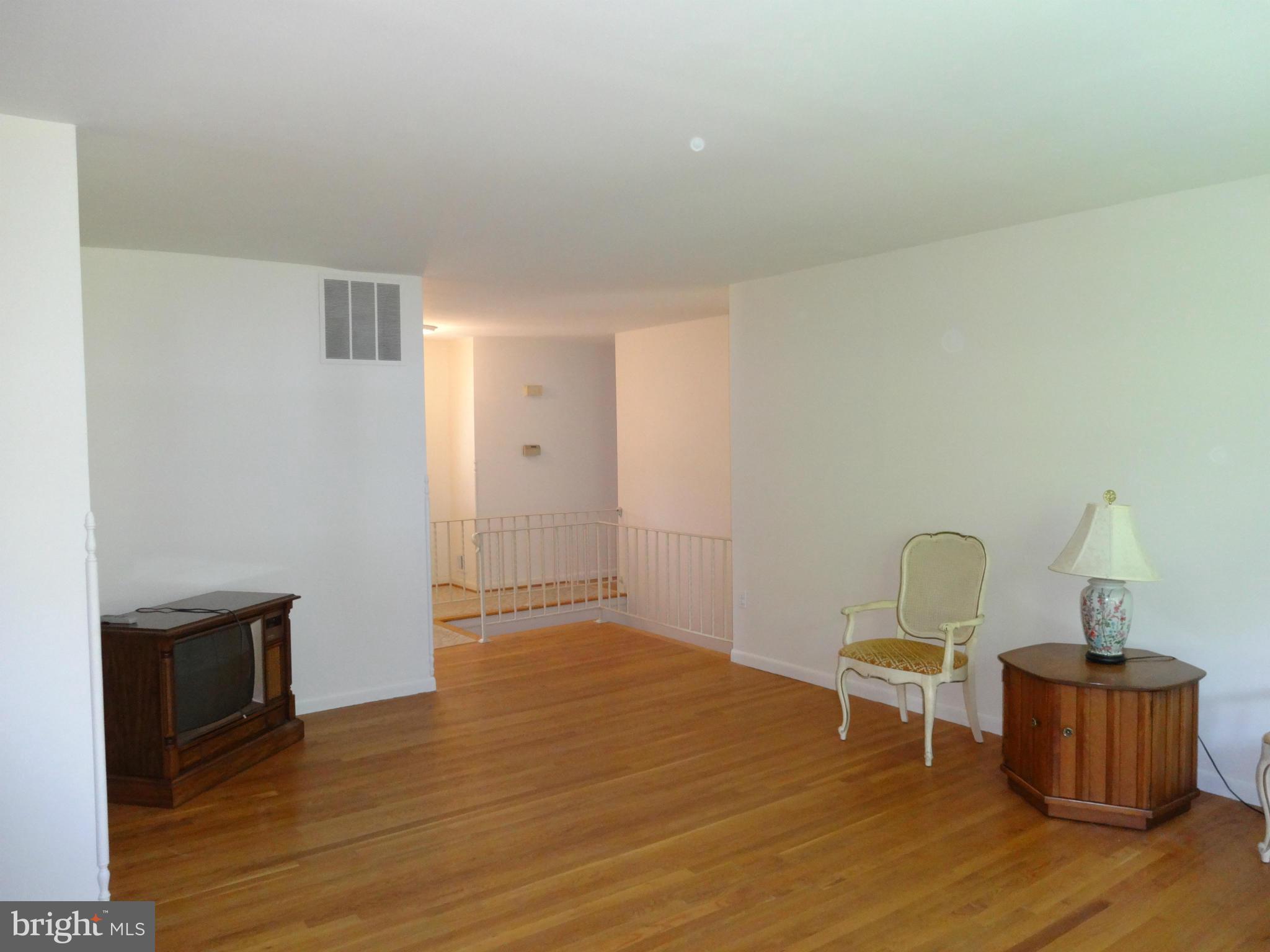 8404 Rambler Drive Adelphi, MD 20783 - Photo 9 of 26 Living Room