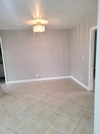 $2,500 | 16258 Peach Way, Delray Beach, FL 33484