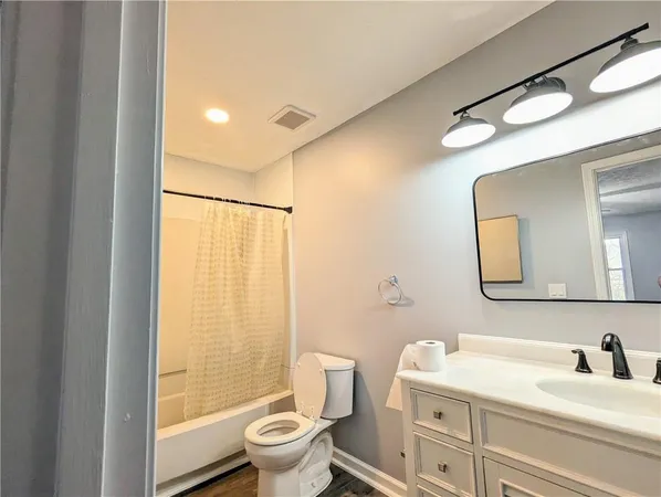 $400,000 | 4990 Mountain Springs Way, Stone Mountain, GA 30083