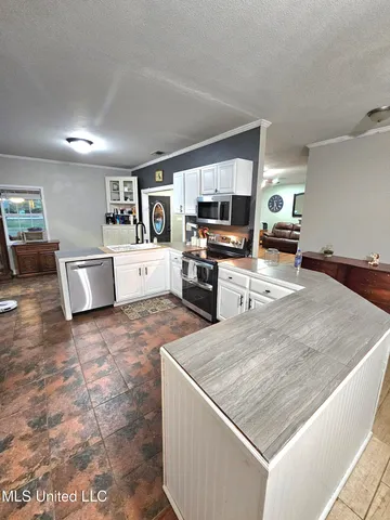 $345,000 | 27588 East Lake Cypress Drive, Perkinston, MS 39573