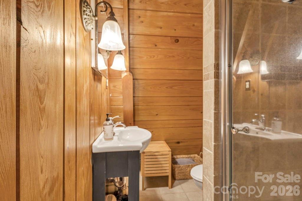 233 Cherry Boone, NC 28607 - Photo 22 of 28