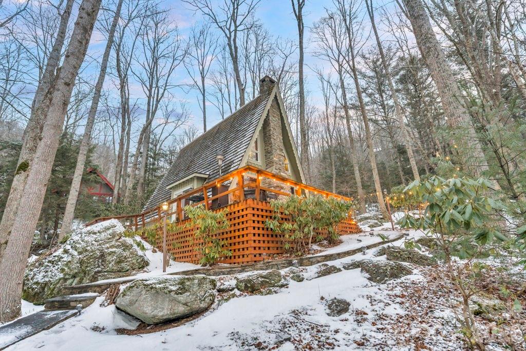 233 Cherry Boone, NC 28607 - Photo 25 of 28