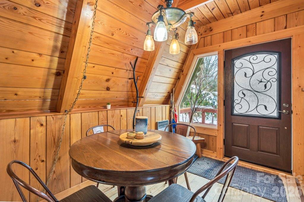 233 Cherry Boone, NC 28607 - Photo 10 of 28