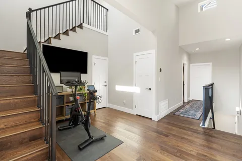 $4,750 | 807 Nicholson Street, Houston, TX 77007