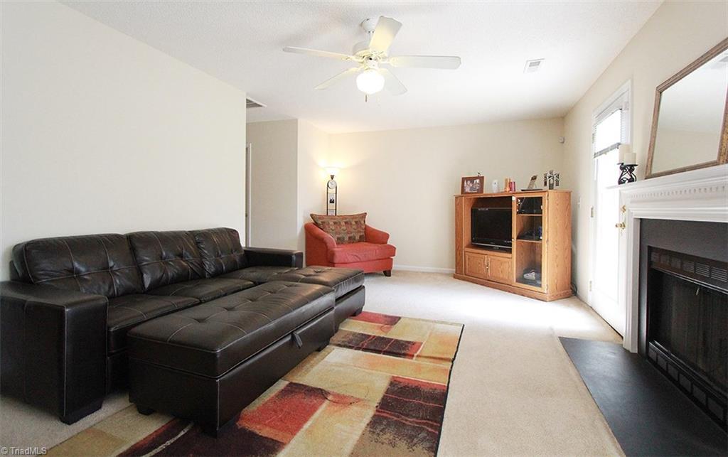 2032 WaterStone Loop High Point, NC 27265 - Photo 4 of 16