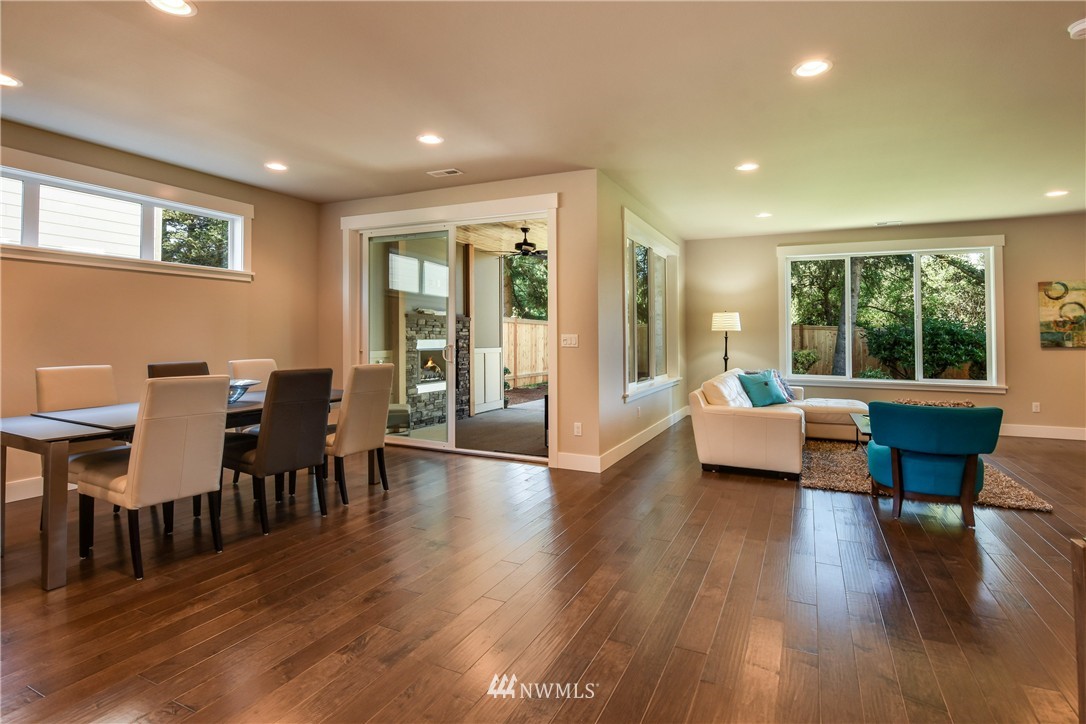 1440 242nd Place Southeast Bothell, WA 98021 - Photo 15 of 25