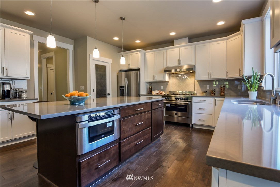 1440 242nd Place Southeast Bothell, WA 98021 - Photo 4 of 25