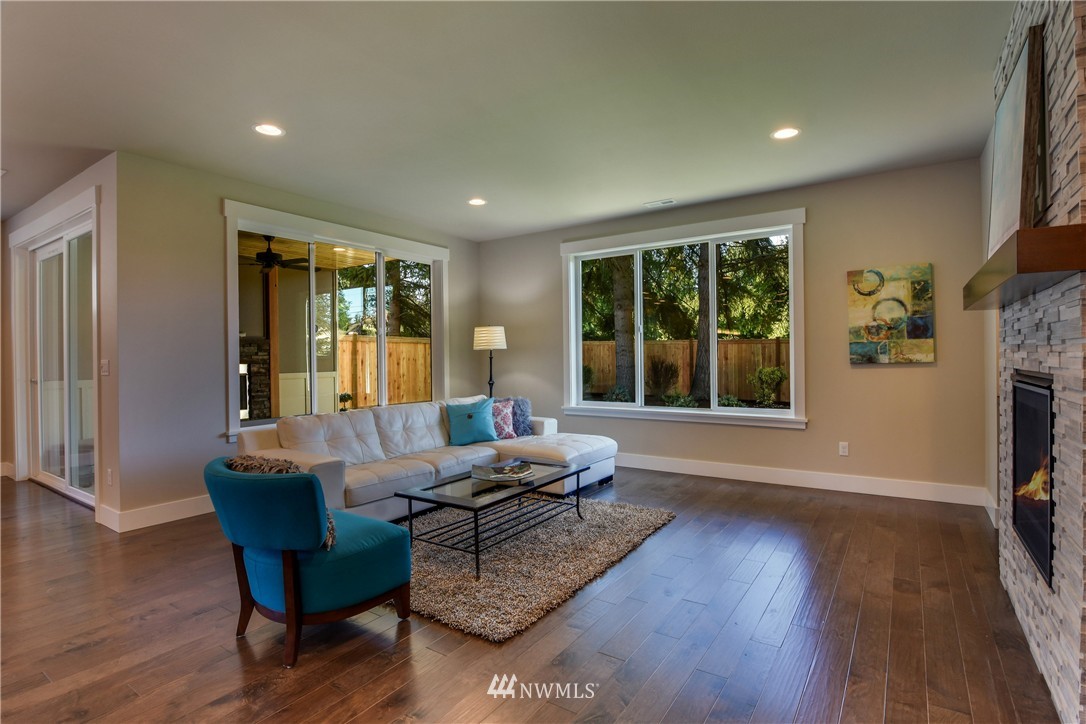 1440 242nd Place Southeast Bothell, WA 98021 - Photo 10 of 25