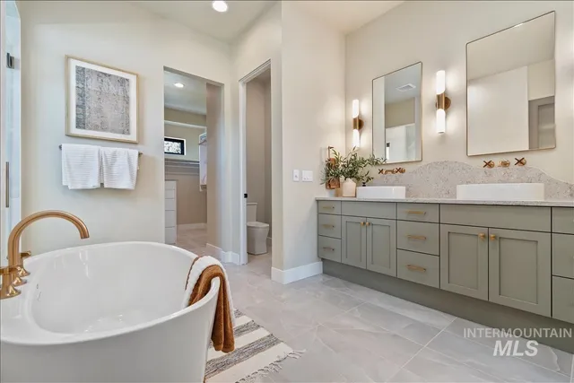 $2,395,000 | 3491 North Templeton Way, Eagle, ID 83616