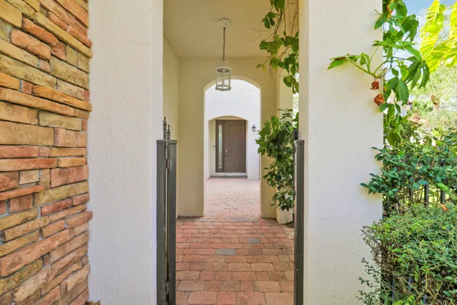 $1,550,000 | 770 Bocce Court, Palm Beach Gardens, FL 33410