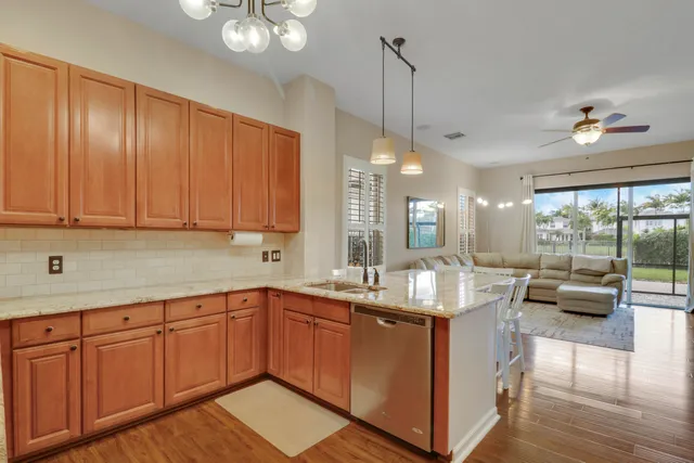 $1,550,000 | 770 Bocce Court, Palm Beach Gardens, FL 33410