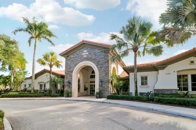 $1,550,000 | 770 Bocce Court, Palm Beach Gardens, FL 33410
