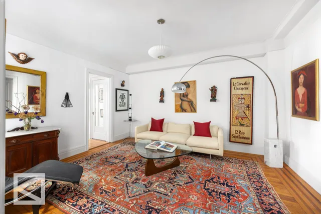 $635,000 | 150 East 93rd Street, Unit 10D | Upper East Side